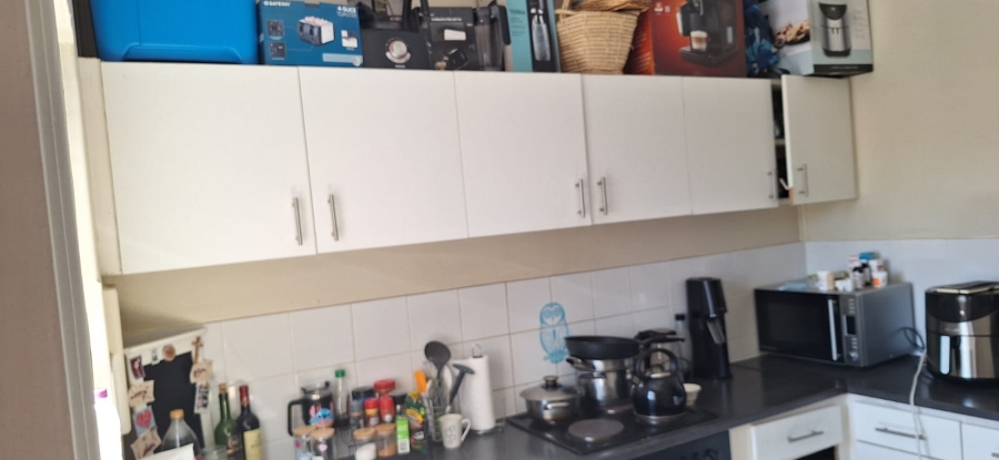 To Let 2 Bedroom Property for Rent in Claremont Western Cape